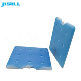 Blanco de JISILL con los envases en frío líquidos azules del congelador que se aplican a la industria médica