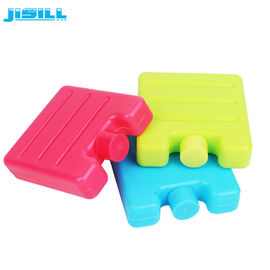 Coloridos mini bloques de hielo de plástico pequeños paquetes de hielo de gel SAP CMC dentro líquido para alimentos congelados